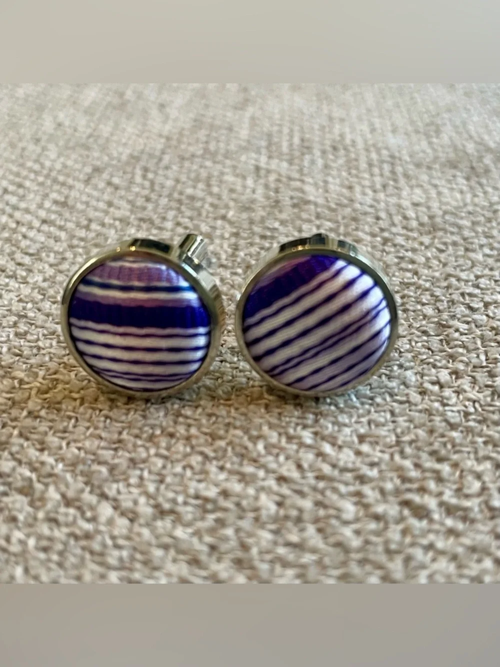 Silvertone Purple White Fabric Round Cuff Links Men’s Professional Wedding Work